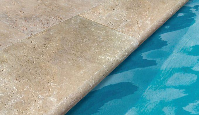 Margelles travertin mix beige rustic 33x100 cm ép.3 cm - 1 bord arrondi - 1 ml par unité de vente