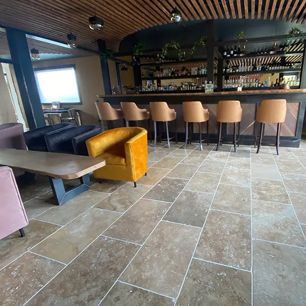 Carrelage travertin 40.6x61 cm ép.1.2 cm mix beige rustic - 1.0029 m² par unité de vente (4 dalles)