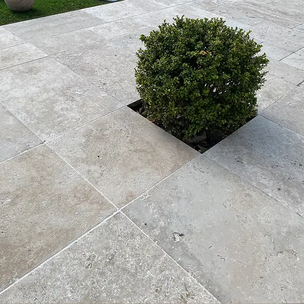 Carrelage travertin 40.6x61 cm ép.1.2 cm mix beige rustic - 1.0029 m² par unité de vente (4 dalles)